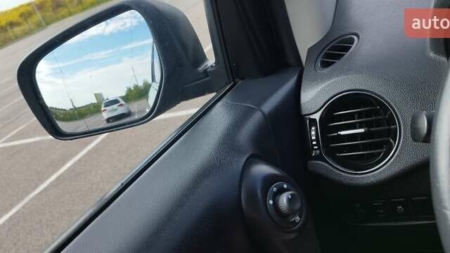 Сірий Рено Колеос, об'ємом двигуна 2.49 л та пробігом 180 тис. км за 12000 $, фото 8 на Automoto.ua