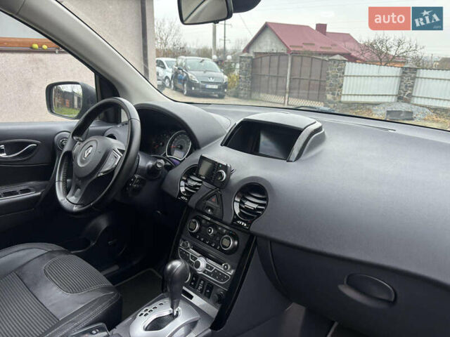 Сірий Рено Колеос, об'ємом двигуна 2 л та пробігом 178 тис. км за 13500 $, фото 8 на Automoto.ua