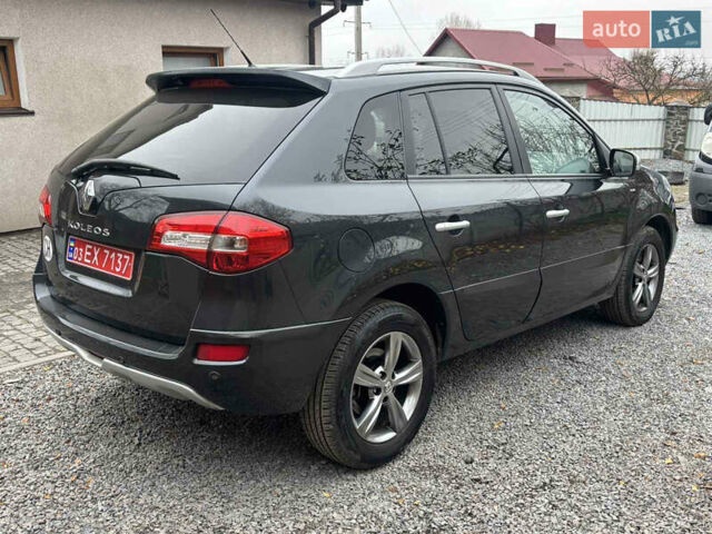 Сірий Рено Колеос, об'ємом двигуна 2 л та пробігом 178 тис. км за 13500 $, фото 4 на Automoto.ua
