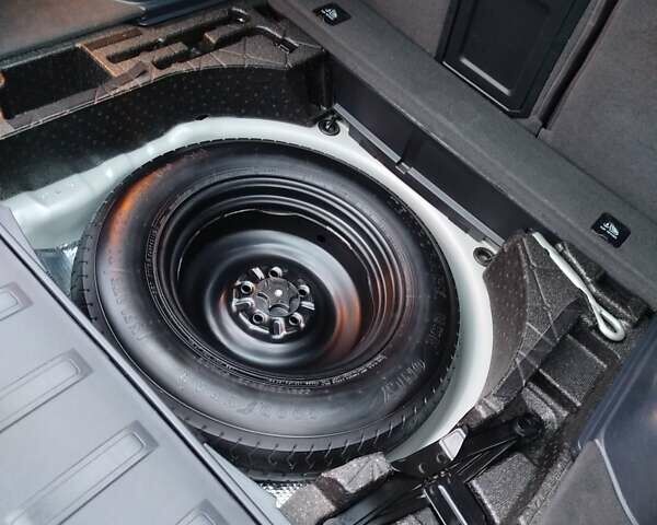 Серый Рено Колеос, объемом двигателя 2 л и пробегом 256 тыс. км за 11700 $, фото 22 на Automoto.ua