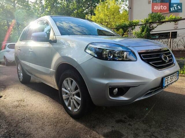 Рено Колеос 2013 в Житомире на Automoto.ua Серый Рено Колеос, объемом двигателя 2 л и пробегом 252 тыс. км за 9500 $, фото 11 на Automoto.ua