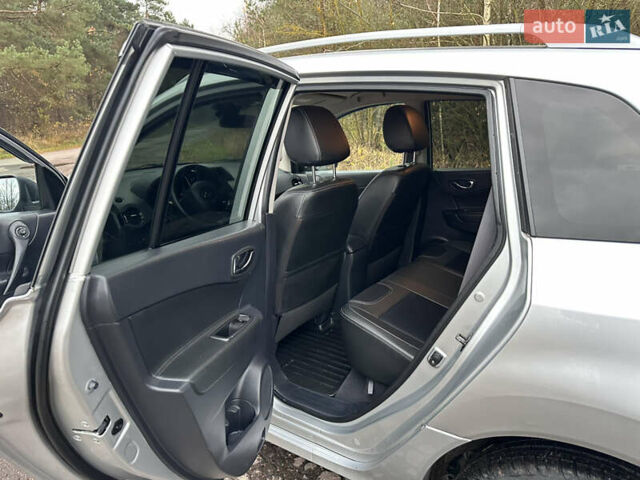 Серый Рено Колеос, объемом двигателя 2.49 л и пробегом 137 тыс. км за 13200 $, фото 21 на Automoto.ua