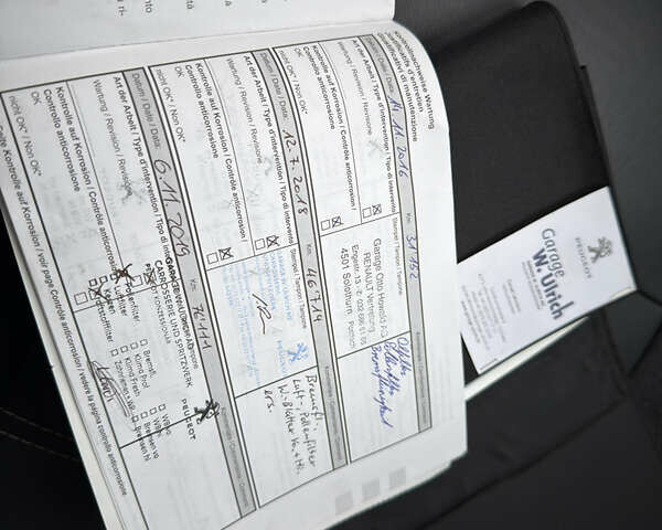 Серый Рено Колеос, объемом двигателя 2.5 л и пробегом 176 тыс. км за 14000 $, фото 61 на Automoto.ua