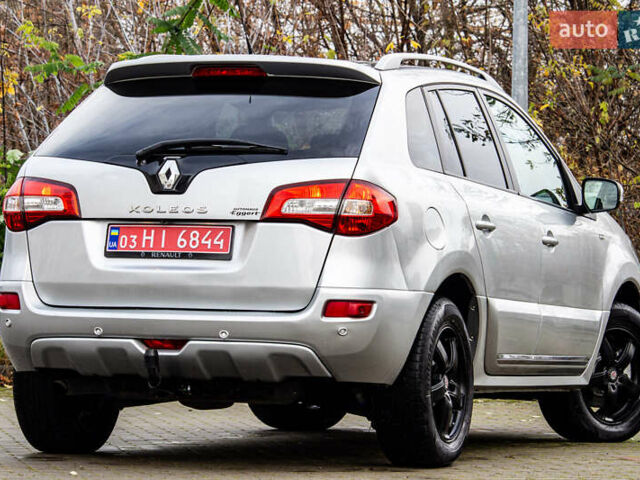 Серый Рено Колеос, объемом двигателя 2 л и пробегом 97 тыс. км за 13900 $, фото 5 на Automoto.ua