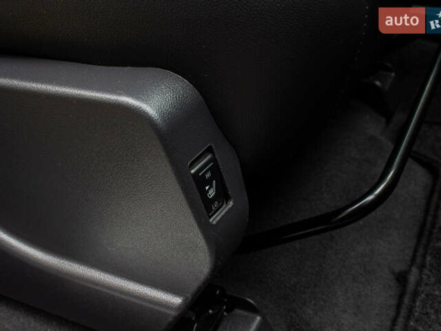 Серый Рено Колеос, объемом двигателя 2 л и пробегом 97 тыс. км за 13900 $, фото 39 на Automoto.ua