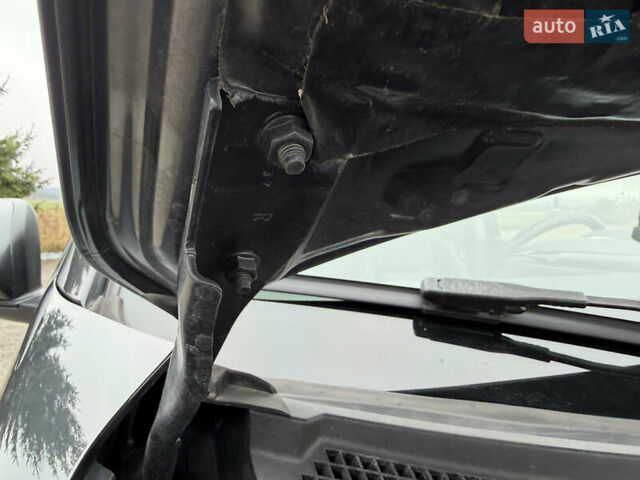 Серый Рено Колеос, объемом двигателя 2.5 л и пробегом 176 тыс. км за 14000 $, фото 68 на Automoto.ua