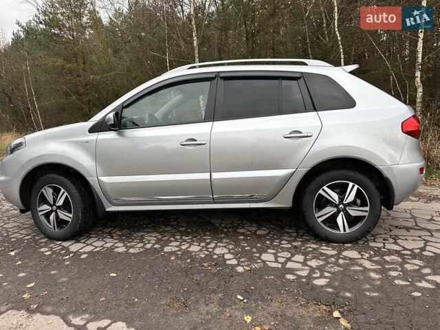 Серый Рено Колеос, объемом двигателя 2.49 л и пробегом 137 тыс. км за 13200 $, фото 19 на Automoto.ua