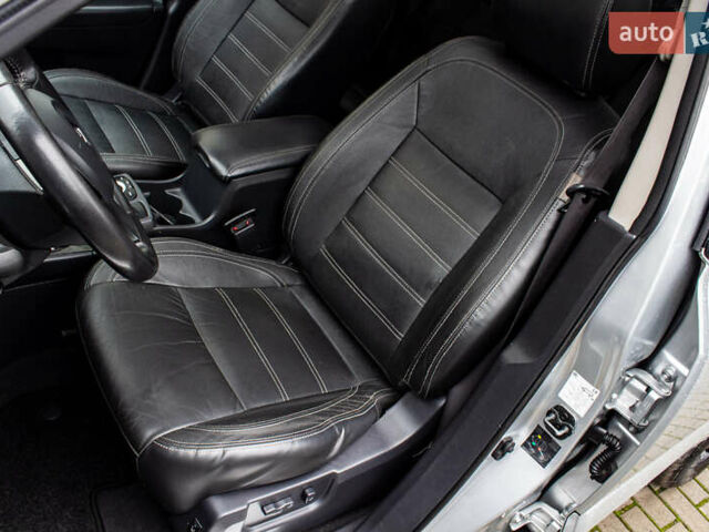 Серый Рено Колеос, объемом двигателя 2 л и пробегом 97 тыс. км за 13900 $, фото 42 на Automoto.ua