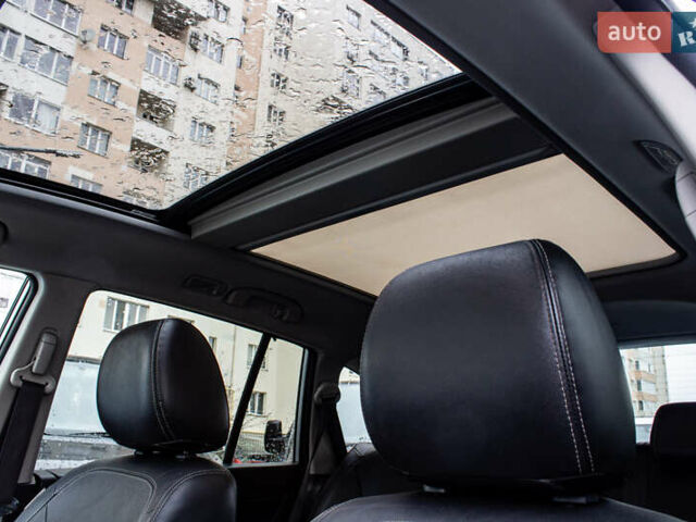 Серый Рено Колеос, объемом двигателя 2 л и пробегом 97 тыс. км за 13900 $, фото 22 на Automoto.ua