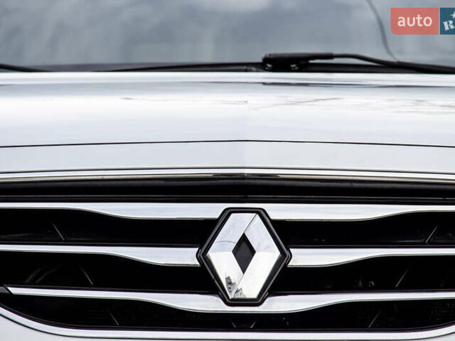 Серый Рено Колеос, объемом двигателя 2 л и пробегом 97 тыс. км за 13900 $, фото 21 на Automoto.ua