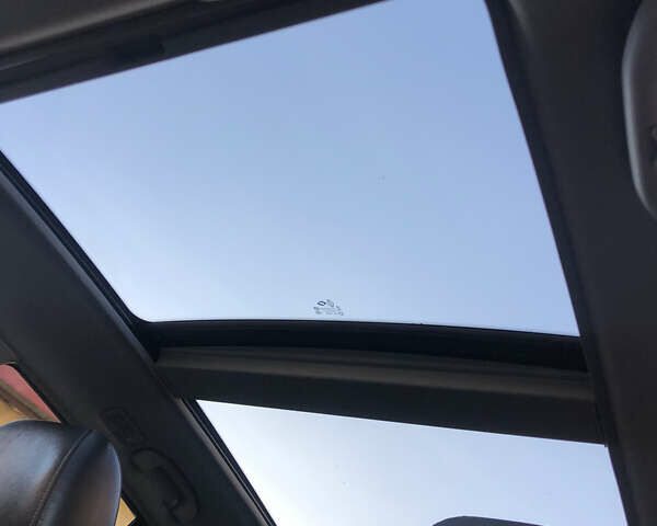 Сірий Рено Колеос, об'ємом двигуна 2 л та пробігом 96 тис. км за 13550 $, фото 19 на Automoto.ua