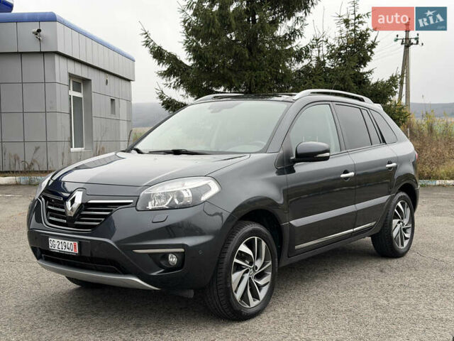 Серый Рено Колеос, объемом двигателя 2.5 л и пробегом 176 тыс. км за 14000 $, фото 7 на Automoto.ua