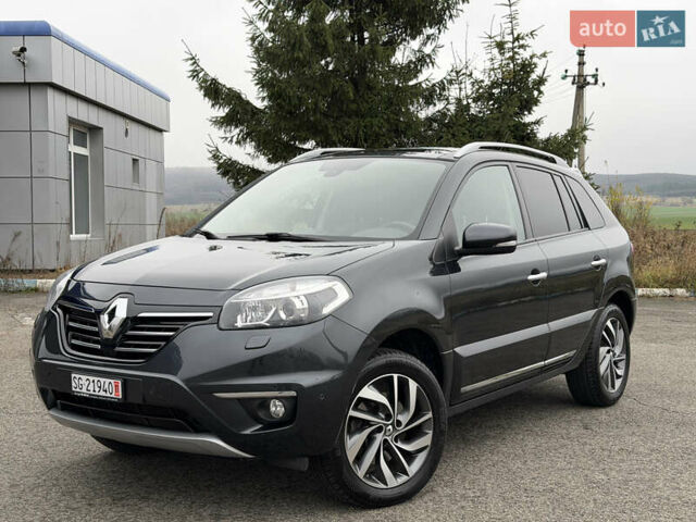 Серый Рено Колеос, объемом двигателя 2.5 л и пробегом 176 тыс. км за 14000 $, фото 3 на Automoto.ua