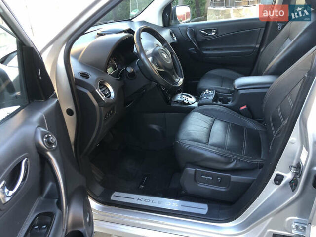 Сірий Рено Колеос, об'ємом двигуна 2 л та пробігом 96 тис. км за 13550 $, фото 6 на Automoto.ua