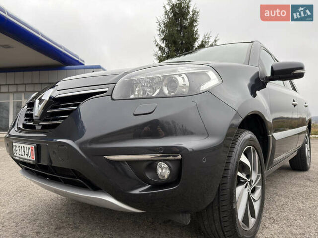 Серый Рено Колеос, объемом двигателя 2.5 л и пробегом 176 тыс. км за 14000 $, фото 14 на Automoto.ua
