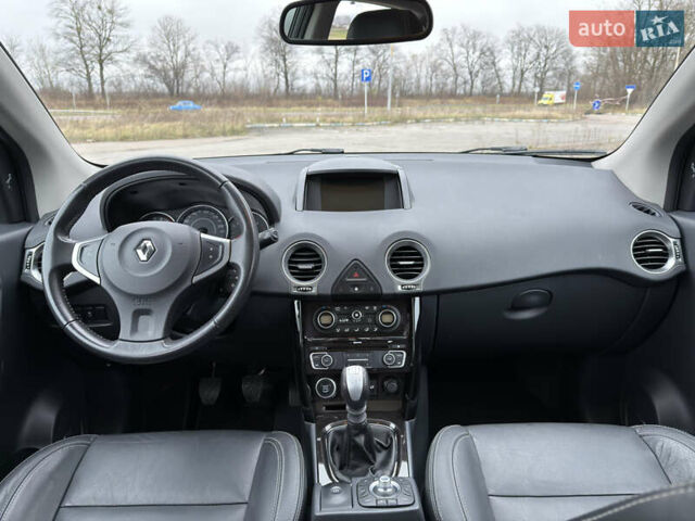 Серый Рено Колеос, объемом двигателя 2.5 л и пробегом 176 тыс. км за 14000 $, фото 49 на Automoto.ua