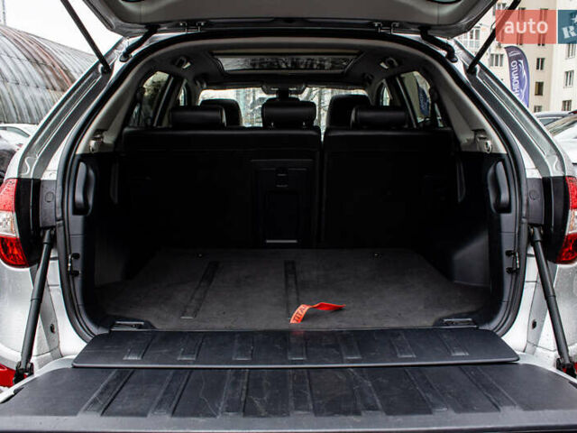 Серый Рено Колеос, объемом двигателя 2 л и пробегом 97 тыс. км за 13900 $, фото 24 на Automoto.ua