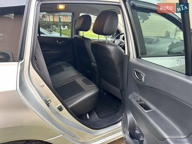 Серый Рено Колеос, объемом двигателя 2.49 л и пробегом 137 тыс. км за 13200 $, фото 9 на Automoto.ua