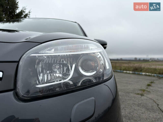 Серый Рено Колеос, объемом двигателя 2.5 л и пробегом 176 тыс. км за 14000 $, фото 18 на Automoto.ua