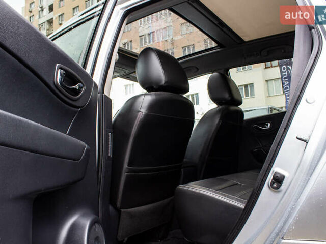 Серый Рено Колеос, объемом двигателя 2 л и пробегом 97 тыс. км за 13900 $, фото 26 на Automoto.ua