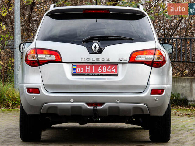 Серый Рено Колеос, объемом двигателя 2 л и пробегом 97 тыс. км за 13900 $, фото 7 на Automoto.ua