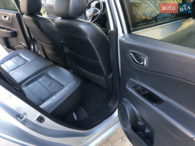 Сірий Рено Колеос, об'ємом двигуна 2 л та пробігом 96 тис. км за 13550 $, фото 8 на Automoto.ua