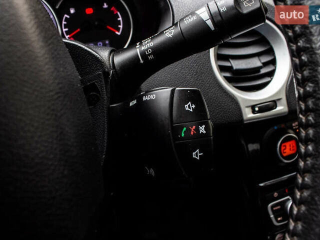 Серый Рено Колеос, объемом двигателя 2 л и пробегом 97 тыс. км за 13900 $, фото 47 на Automoto.ua