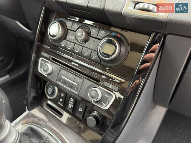 Серый Рено Колеос, объемом двигателя 2.5 л и пробегом 176 тыс. км за 14000 $, фото 40 на Automoto.ua