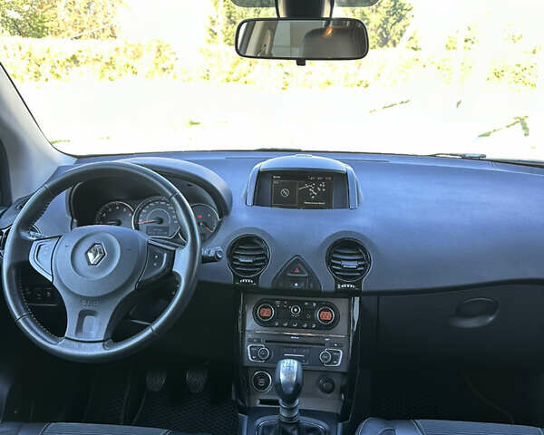 Серый Рено Колеос, объемом двигателя 2 л и пробегом 183 тыс. км за 12500 $, фото 8 на Automoto.ua