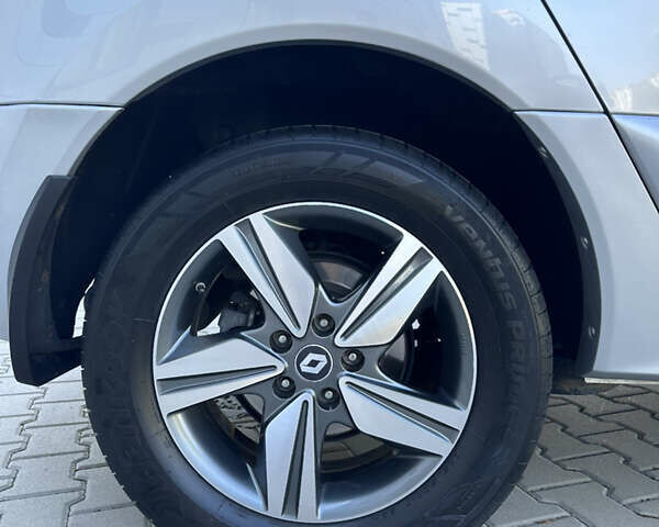 Серый Рено Колеос, объемом двигателя 2 л и пробегом 183 тыс. км за 12500 $, фото 9 на Automoto.ua