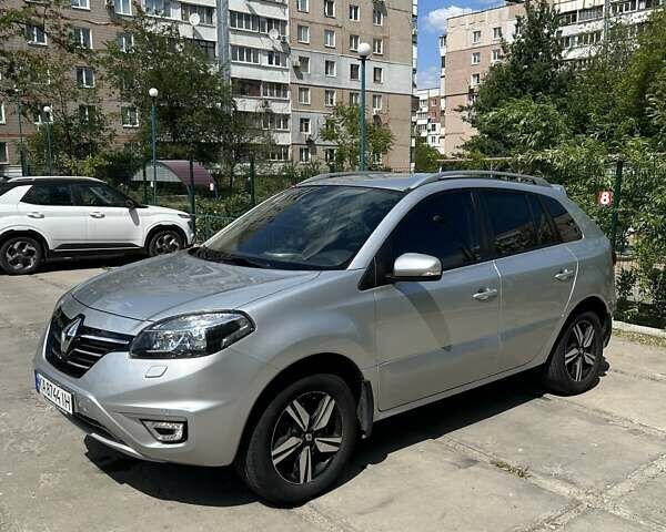 Сірий Рено Колеос, об'ємом двигуна 2 л та пробігом 85 тис. км за 11900 $, фото 2 на Automoto.ua