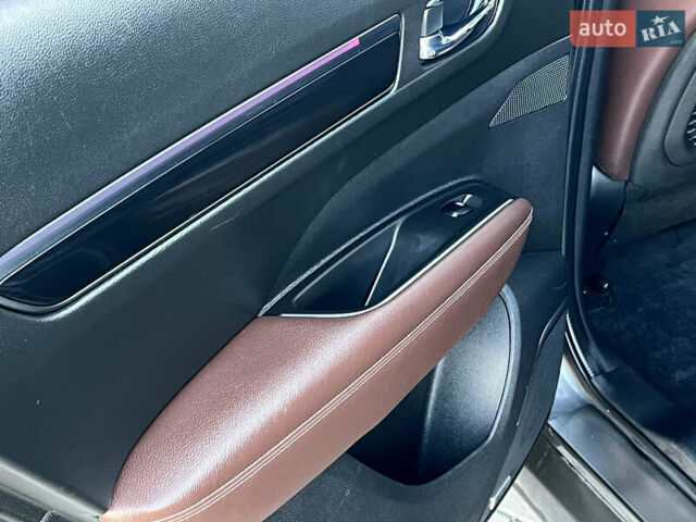 Сірий Рено Колеос, об'ємом двигуна 2 л та пробігом 166 тис. км за 18600 $, фото 28 на Automoto.ua