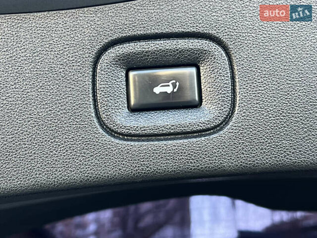Сірий Рено Колеос, об'ємом двигуна 2 л та пробігом 166 тис. км за 18600 $, фото 54 на Automoto.ua
