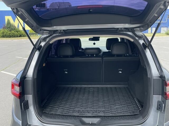 Серый Рено Колеос, объемом двигателя 2 л и пробегом 123 тыс. км за 15300 $, фото 15 на Automoto.ua