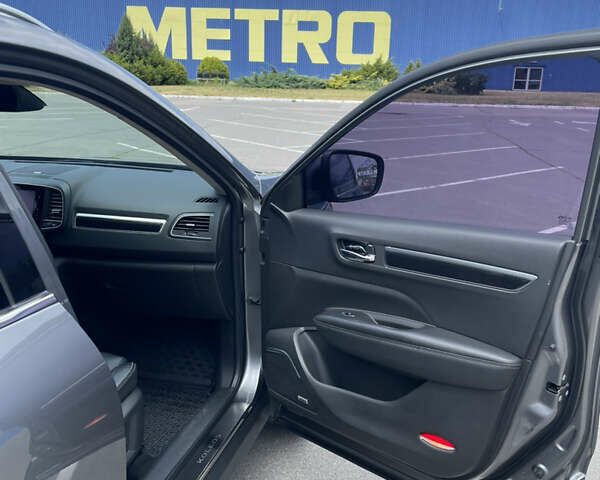 Рено Колеос 2017 у Дніпро (Дніпропетровську) на Automoto.ua Сірий Рено Колеос, об'ємом двигуна 2 л та пробігом 123 тис. км за 15300 $, фото 7 на Automoto.ua