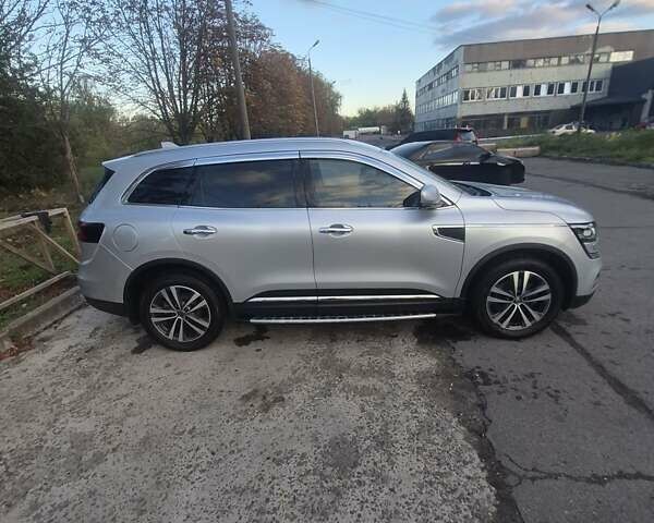 Серый Рено Колеос, объемом двигателя 2 л и пробегом 176 тыс. км за 19200 $, фото 5 на Automoto.ua