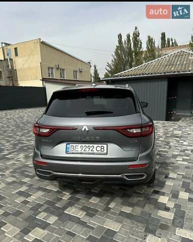 Рено Колеос 2017 в Николаеве на Automoto.ua Серый Рено Колеос, объемом двигателя 2 л и пробегом 110 тыс. км за 23500 $, фото 5 на Automoto.ua