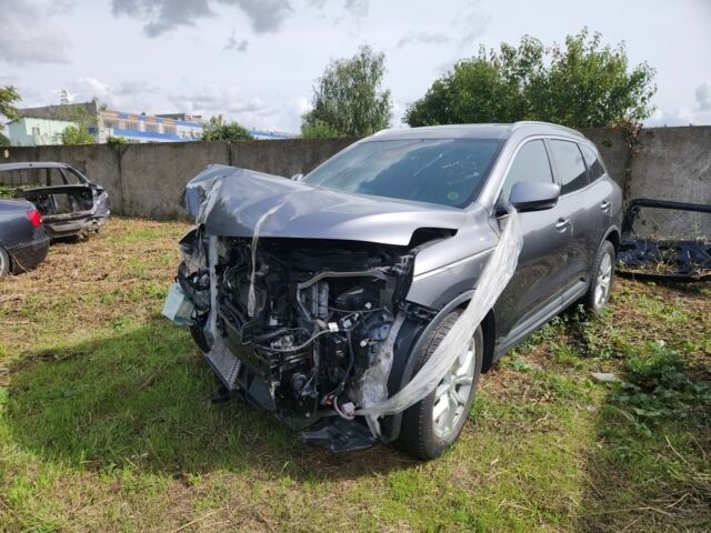 Серый Рено Колеос, объемом двигателя 0 л и пробегом 127 тыс. км за 9800 $, фото 2 на Automoto.ua