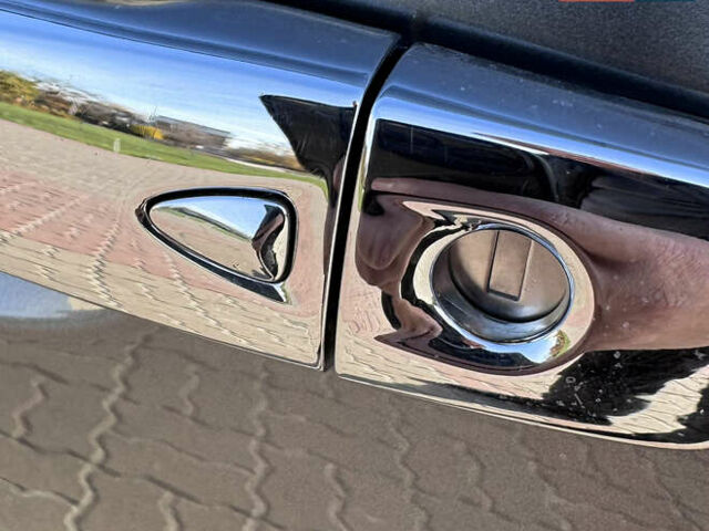 Сірий Рено Колеос, об'ємом двигуна 2 л та пробігом 121 тис. км за 21500 $, фото 20 на Automoto.ua