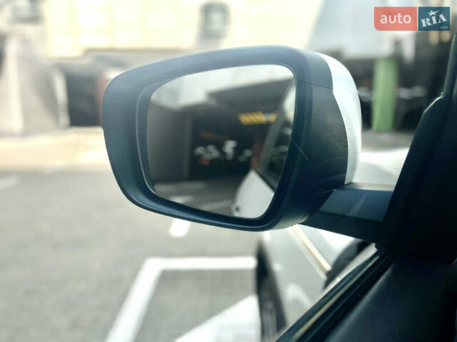 Серый Рено Колеос, объемом двигателя 1.75 л и пробегом 152 тыс. км за 24700 $, фото 12 на Automoto.ua