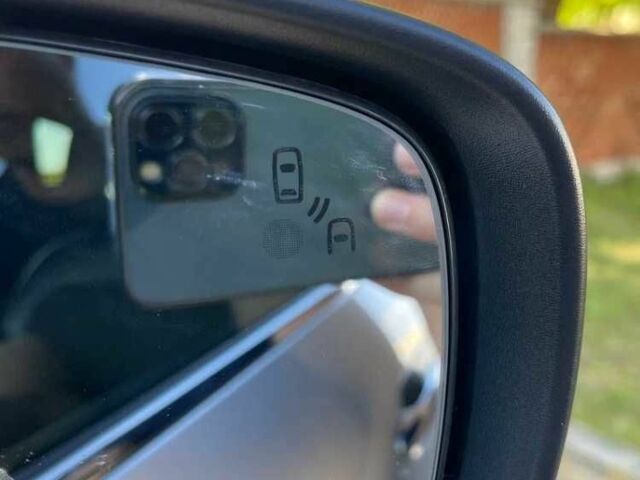 Серый Рено Колеос, объемом двигателя 0 л и пробегом 100 тыс. км за 17300 $, фото 7 на Automoto.ua