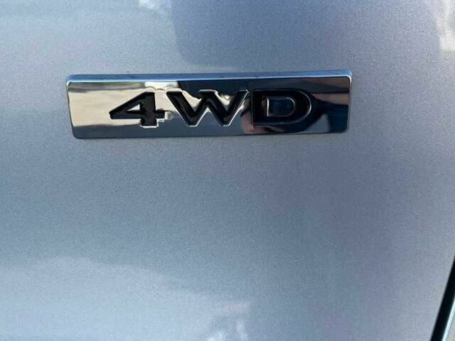 Серый Рено Колеос, объемом двигателя 0 л и пробегом 100 тыс. км за 17300 $, фото 8 на Automoto.ua