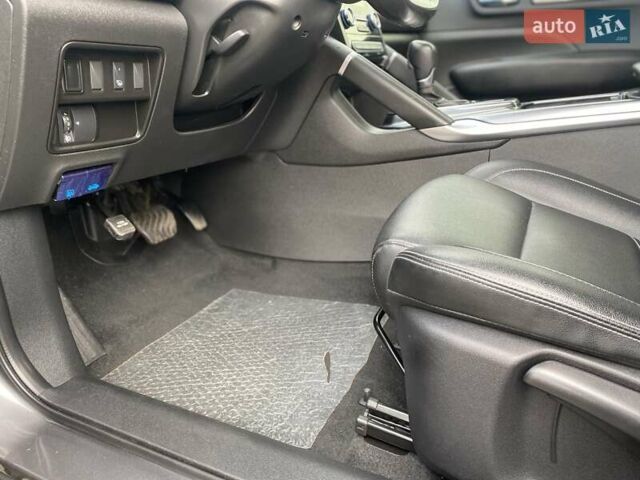 Серый Рено Колеос, объемом двигателя 2 л и пробегом 65 тыс. км за 18500 $, фото 12 на Automoto.ua