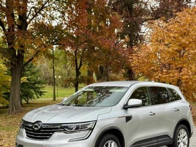 Серый Рено Колеос, объемом двигателя 2 л и пробегом 100 тыс. км за 18500 $, фото 2 на Automoto.ua