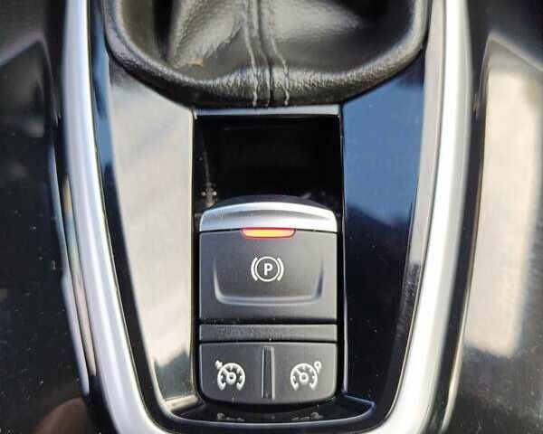 Серый Рено Колеос, объемом двигателя 2.49 л и пробегом 36 тыс. км за 25500 $, фото 46 на Automoto.ua