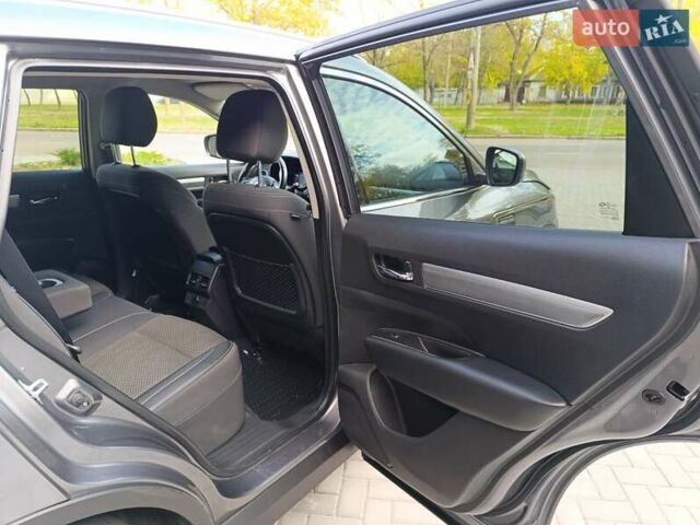 Серый Рено Колеос, объемом двигателя 2.49 л и пробегом 36 тыс. км за 25500 $, фото 60 на Automoto.ua