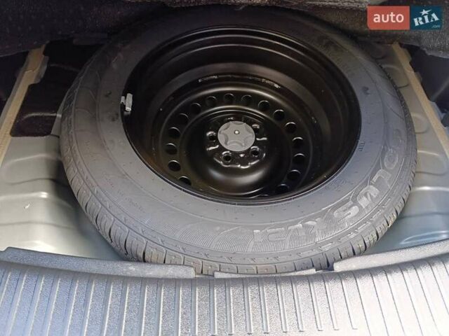 Серый Рено Колеос, объемом двигателя 2.49 л и пробегом 36 тыс. км за 25500 $, фото 73 на Automoto.ua