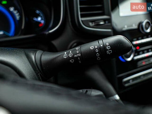 Серый Рено Колеос, объемом двигателя 2.5 л и пробегом 79 тыс. км за 23504 $, фото 15 на Automoto.ua