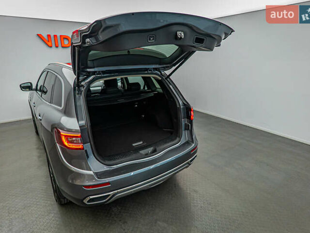 Серый Рено Колеос, объемом двигателя 2.5 л и пробегом 79 тыс. км за 23504 $, фото 6 на Automoto.ua