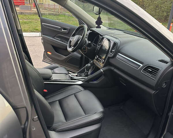 Рено Колеос 2021 в Харькове на Automoto.ua Серый Рено Колеос, объемом двигателя 2.49 л и пробегом 13 тыс. км за 31000 $, фото 17 на Automoto.ua